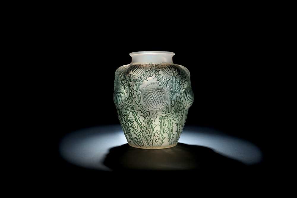 Lot 10 - RENE LALIQUE (FRENCH, 1860-1945)