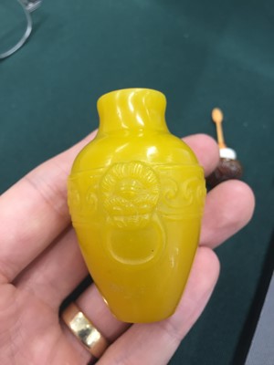 Lot 924 - A CHINESE YELLOW BEIJING GLASS SNUFF BOTTLE