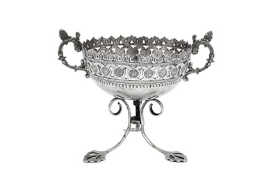 Lot 327 - An early 20th century Iraqi unmarked silver twin handled bowl, Baghdad circa 1920