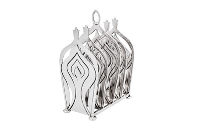 Lot 550 - An Elizabeth II contemporary sterling silver toast rack or letter rack, London 2007 by George Grant McDonald