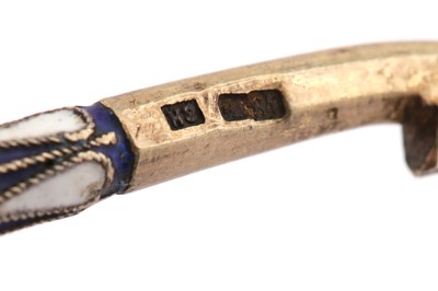 Lot 399 - A pair of Nicholas II Russian 84 zolotnik silver gilt and cloisonné enamel spoons, Moscow 1908-14 by Nikolai Nikolaievich Zverev (active 1908-14)