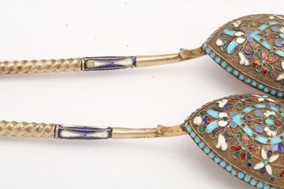 Lot 399 - A pair of Nicholas II Russian 84 zolotnik silver gilt and cloisonné enamel spoons, Moscow 1908-14 by Nikolai Nikolaievich Zverev (active 1908-14)