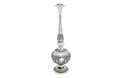 Lot 154 - An early to mid-20th century Anglo-Indian unmarked silver rose water sprinkler, Bombay circa 1940