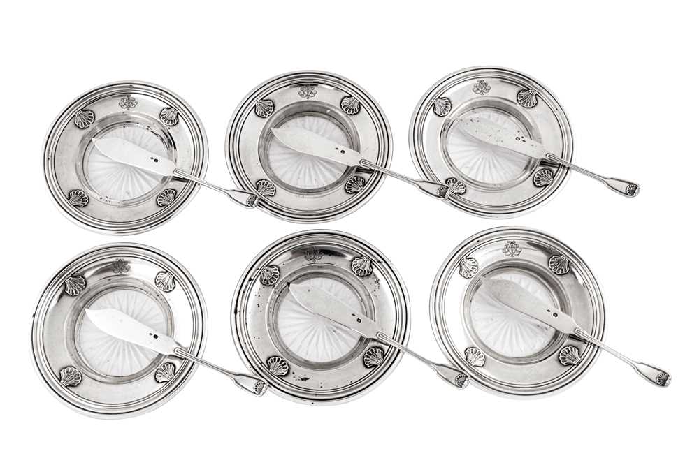 Lot 412 - A set of six early 20th century French 950 standard silver butter dishes and knives, Paris circa 1920 by Jacques Risler (reg. 19th October 1920, biff. 7th feb 1927)