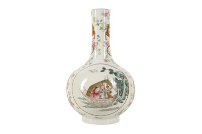 Lot 829 - A CHINESE FAMILLE ROSE BOTTLE VASE.