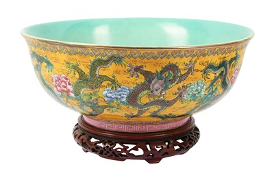 Lot 303 - A CHINESE CANTON PORCELAIN NINE DRAGON BOWL