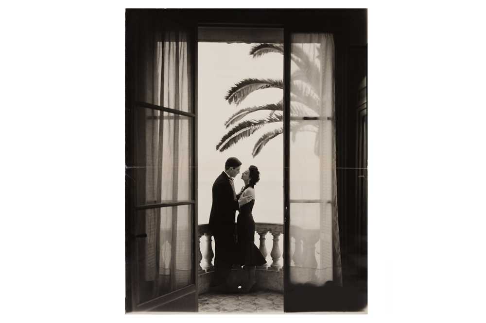 Lot 160 - Norman Parkinson (1913-1990)