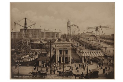 Lot 98 - Postcards album, USA and Canada views, c.1890s