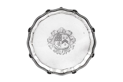 Lot 599 - A Victorian sterling silver waiter or small salver, London 1898 by Charles Boyton
