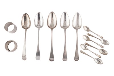 Lot 250 - A MIXED GROUP OF STERLING SILVER FLATWARE