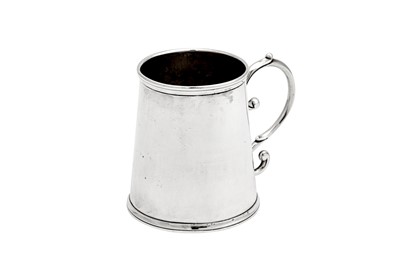 Lot 135 - A mid-19th century Indian Colonial silver small mug, Aurangabad circa 1850 by Bodraj