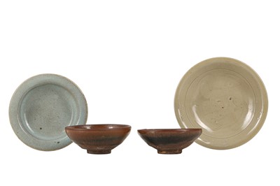 Lot 575 - FOUR CHINESE EARLY POTTERY BOWLS.