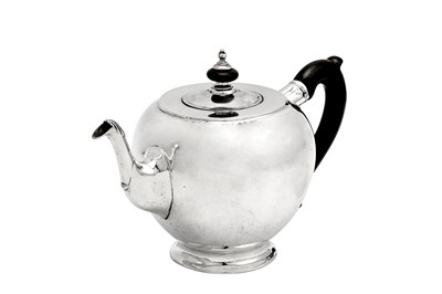 Lot 396 - A Peter III / Catherine II mid-18th century Russian 84 zolotnik silver teapot, Moscow 1762 by T.P (unidentified Postnikova 2932)