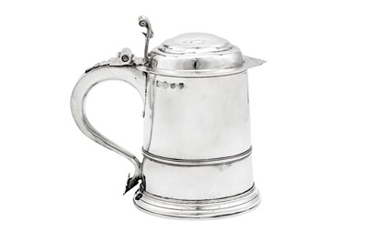 Lot 705 - A George I provincial Britannia standard silver tankard, Exeter 1718 by John Elston I (died 1732-33)