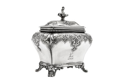 Lot 610 - A Victorian sterling silver tea caddy, London 1853 by Robert Hennell III