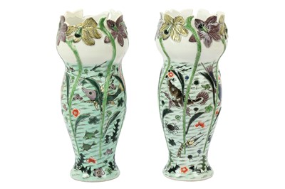 Lot 305 - A PAIR OF CHINESE FAMILLE VERTE 'FISH POND' VASES, 18TH/19TH CENTURY