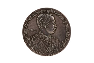 Lot 1084 - A MEDALLION COMMEMORATING THE SECOND VISIT OF KING CHULALONGKORN, RAMA V, TO EUROPE IN 1897.