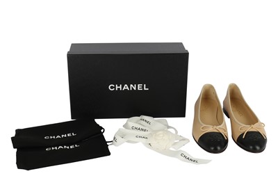 Lot 244 - Chanel Beige Two-Tone Ballerina Flat - Size 38