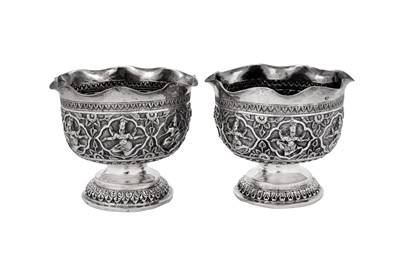 Lot 151 - A pair of late 19th / early 20th century Anglo-Indian unmarked silver bowls, Lucknow circa 1900