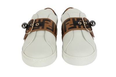 Fendi white outlet leather slip on