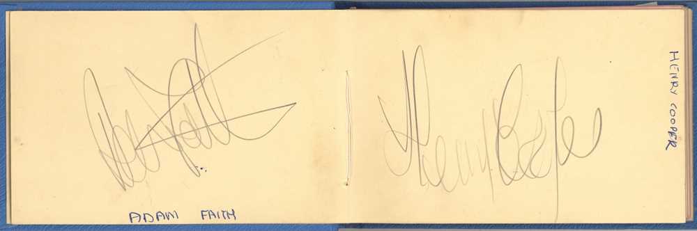 Lot 816 - Autograph Album.- Incl. Henry Cooper
