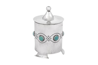 Lot 509 - An Edwardian ‘Arts and Crafts’ sterling silver tea caddy, Birmingham 1903 by Albert Edward Jones