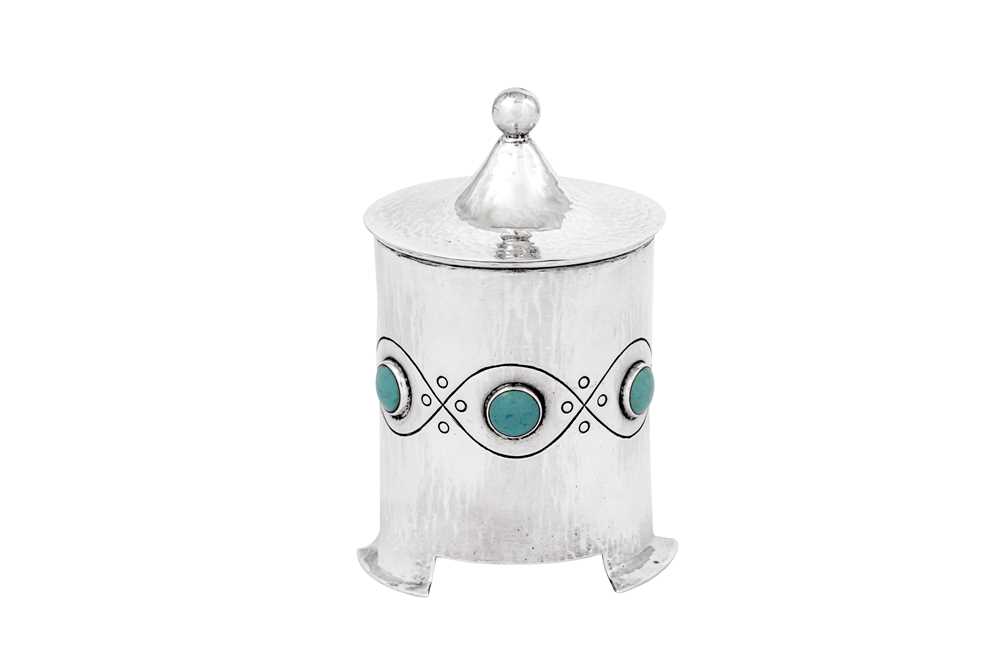 Lot 509 - An Edwardian ‘Arts and Crafts’ sterling silver tea caddy, Birmingham 1903 by Albert Edward Jones