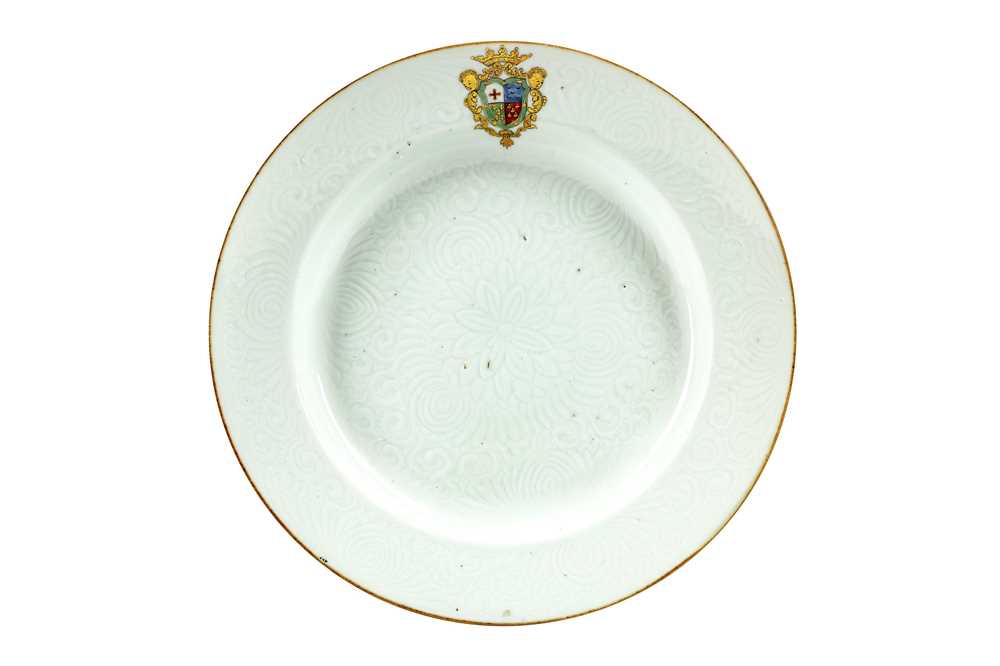 Lot 114 - A CHINESE INCISED ARMORIAL DISH.