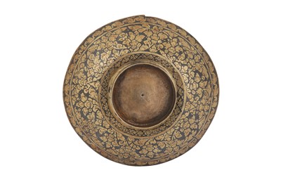 Lot 219 - An early to mid-19th century Siamese (Thai) silver gilt niello tea bowl lid, Bangkok or Nakon Sri Thammarat circa 1820-60