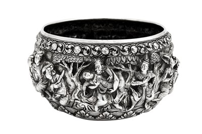 Lot 228 - An early 20th century Siamese (Thai) unmarked silver bowl, Chiang Mai circa 1920