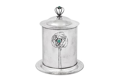 Lot 511 - An Edwardian ‘Arts and Crafts’ sterling silver biscuit barrel, London 1904, designed by Charles Robert Ashbee for the Guild of Handicrafts