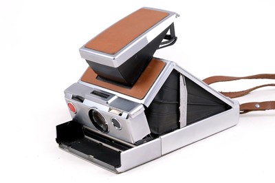 Lot 282 - Polaroid SX-70 Instant Print Camera.