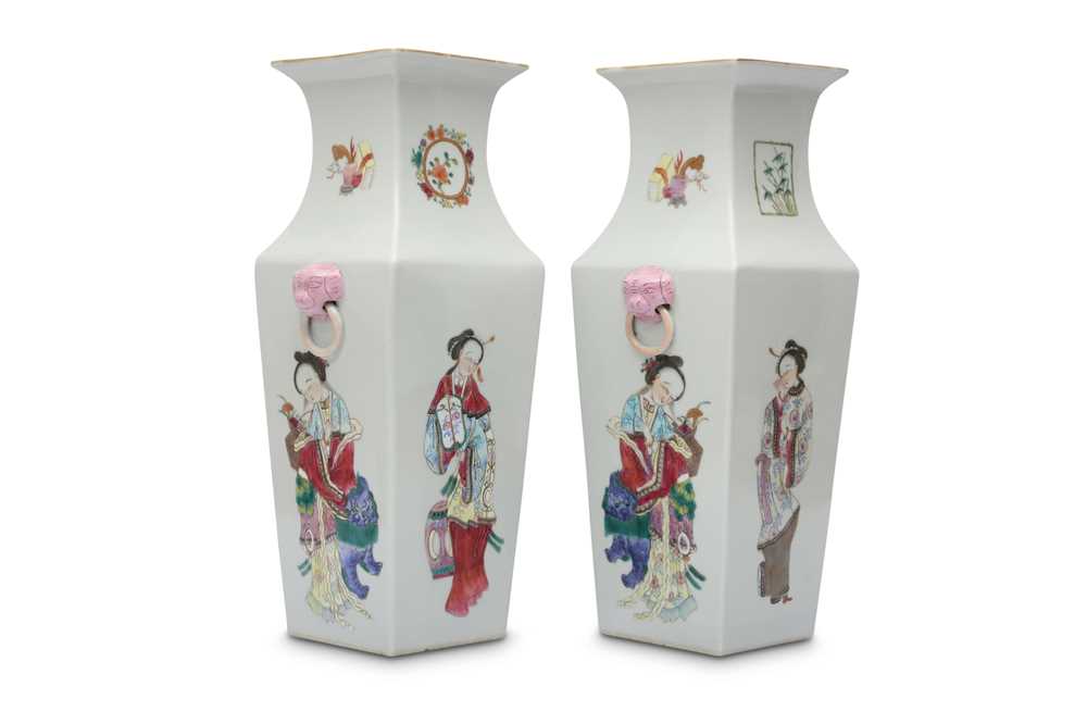 Lot 285 - A PAIR OF CHINESE FAMILLE ROSE 'LADIES' VASES.