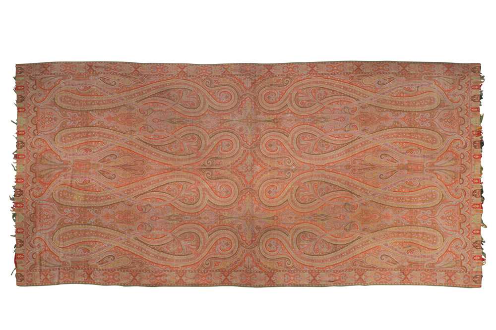 Lot 478 - A KASHMIRI-STYLE PAISLEY SHAWL