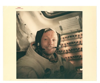 Lot 1222 - Apollo 11.- Neil Armstrong
