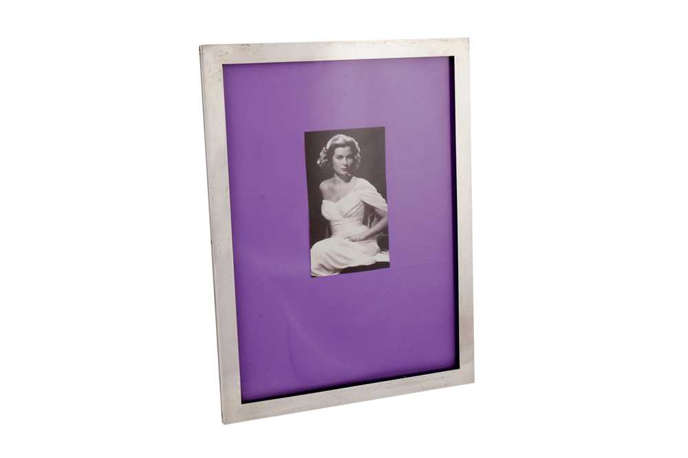 Lot 34 - A LARGE STIRLING SILVER PHOTOGRAPH FRAME