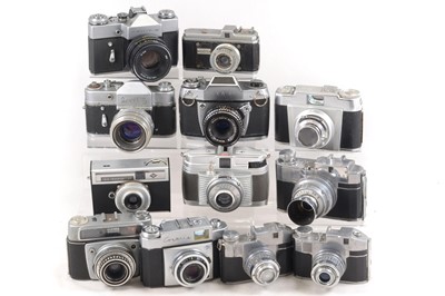 Lot 272 - Group of 12 Vintage Cameras.