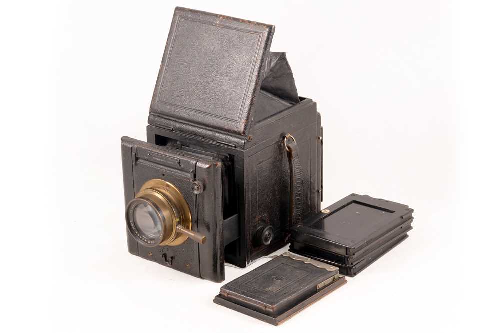 Lot 11 - Butcher's Popular Pressman Plate Camera with Ross Lens.