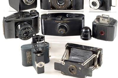 Lot 274 - Group of Bakelite Cameras.