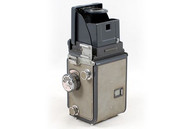 Lot 129 - Yashica 44, 127 Format Twin Lens Reflex Camera.