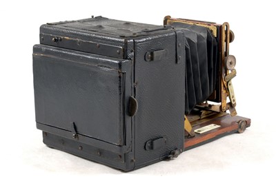 Lot 4 - Sanderson 'Regular' Quarter Plate Wood & Brass Camera.