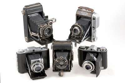 Lot 102 - Zeiss Ikon Super Ikonta 530/2 & Other Folding Cameras.