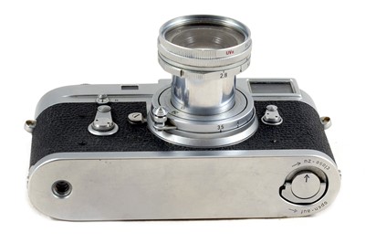 Lot 141 - Leica M2 with 50mm Elmar & MC Meter.