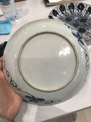 Lot 275 - A NEAR-PAIR OF CHINESE BLUE AND WHITE DISHES.