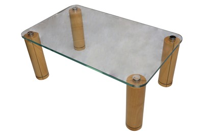 Lot 258 - A CONTEMPORARY COFFEE TABLE