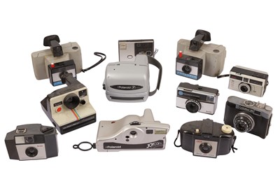 Lot 276 - A Collection of Polaroid & Bakelite Cameras