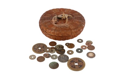 Lot 896 - A SMALL COLLECTION OF TWENTY SEVEN CHINESE COINS.