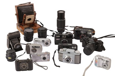Lot 164 - A Selection of Mixed 35mm & Other Format Cameras