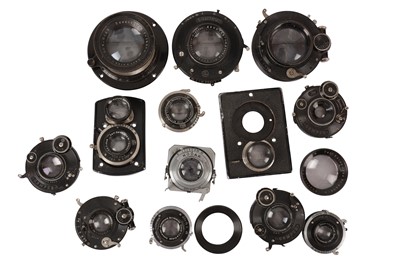 Lot 220 - A Group of Lenses & Camera Parts
