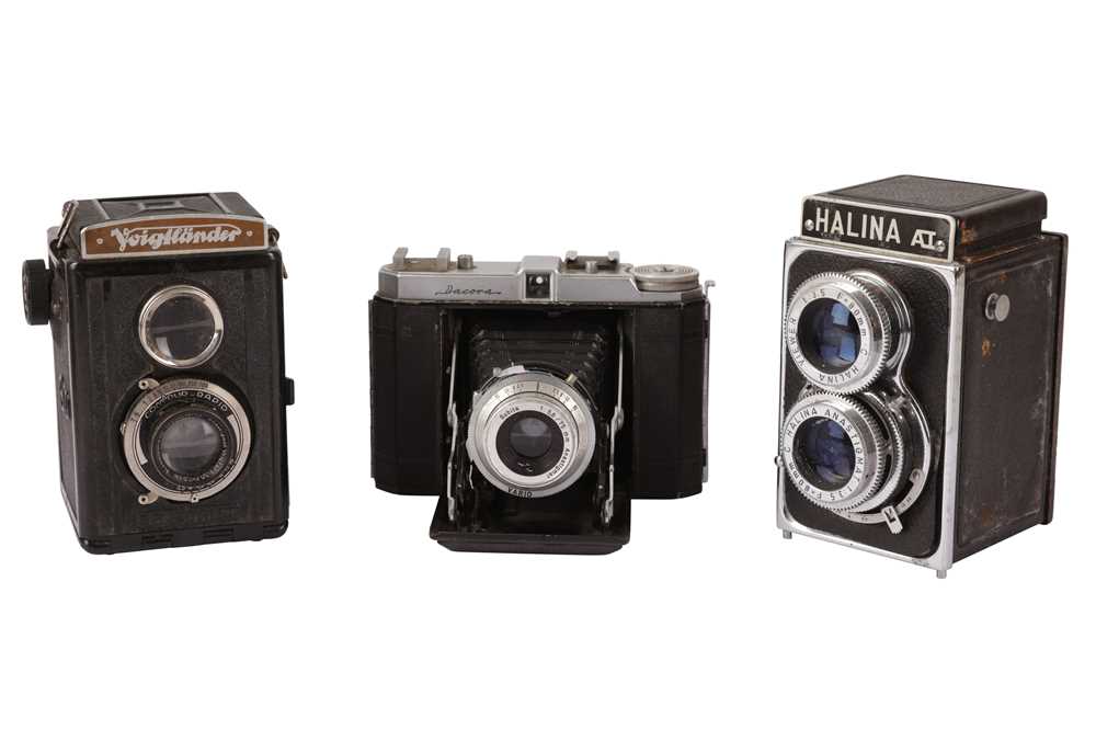 Lot 120 - 3 6x6 Cameras